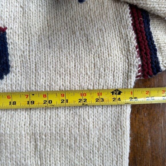 Vintage Wool Penn Quakers University of Pennsylvania Hand knit Sweater Med Lg - Picture 6 of 9